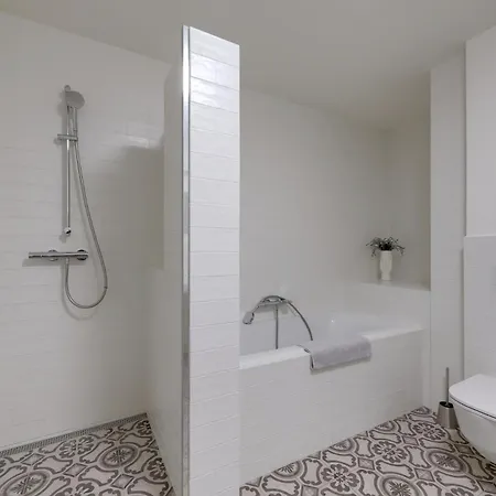 Apartment Shon Old Town *