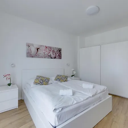 Apartment Shon Old Town Bratislava